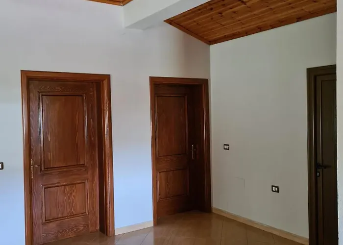 Tranquility 度假居 地拉那