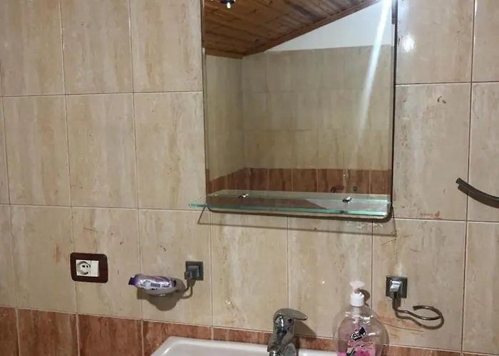 Tranquility 度假居 地拉那