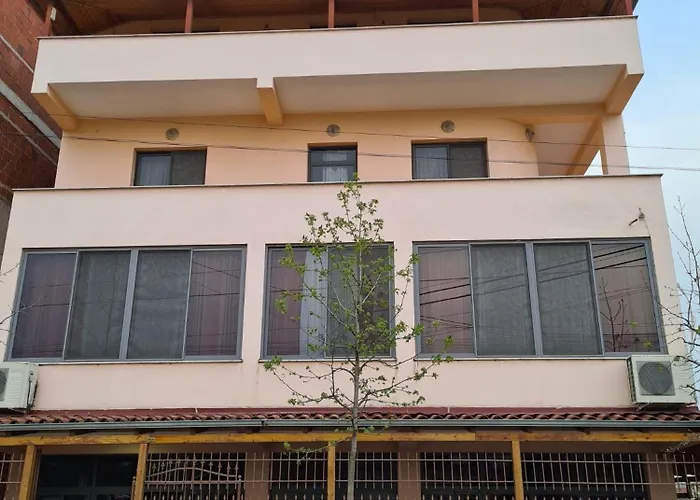 Tranquility 度假居 地拉那